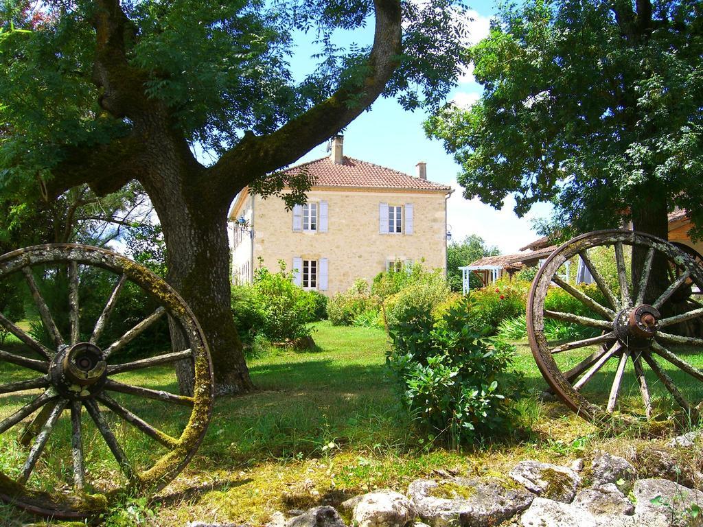 Hotel Domaine De Sonnard Castéra-Verduzan Esterno foto